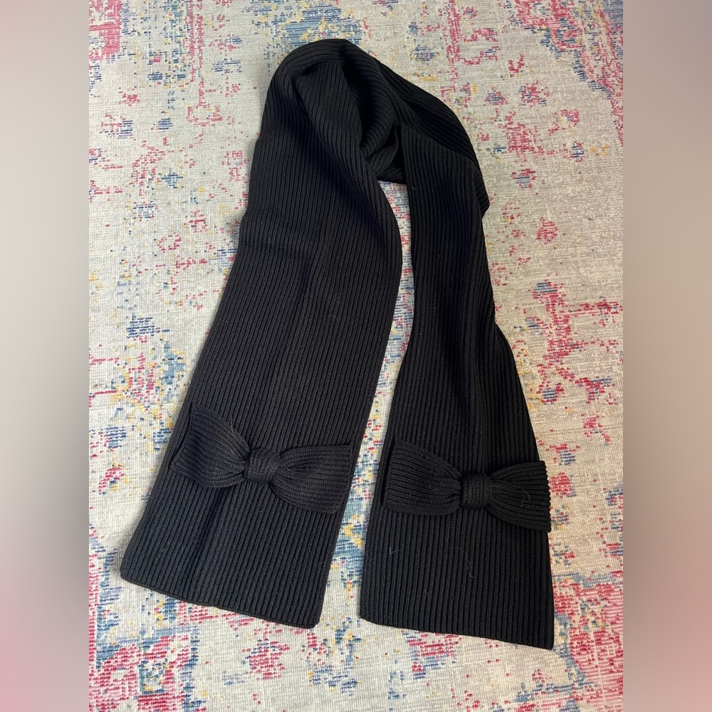 Black shawl Kate spade